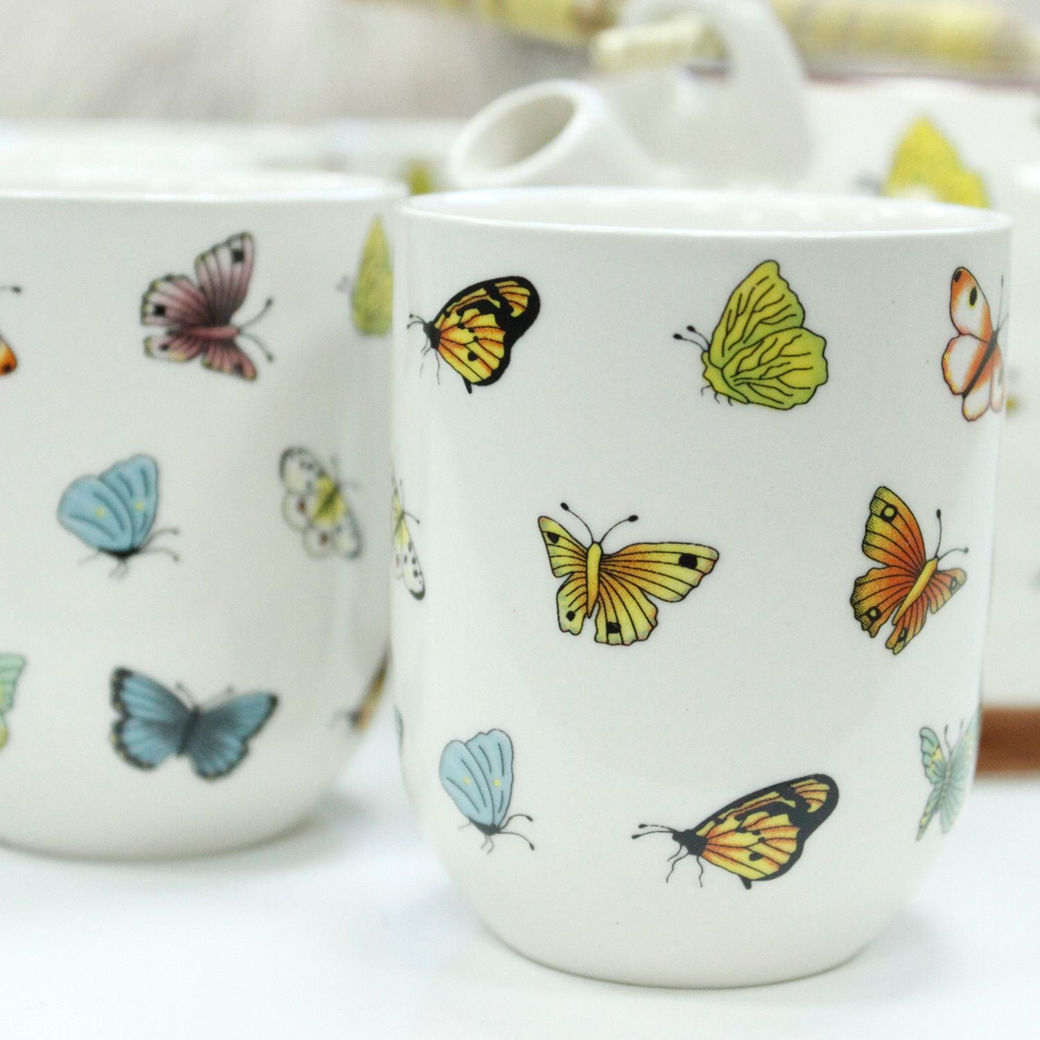 The Butterflies Ceramic Teapot Set | 650ml & Six Cups