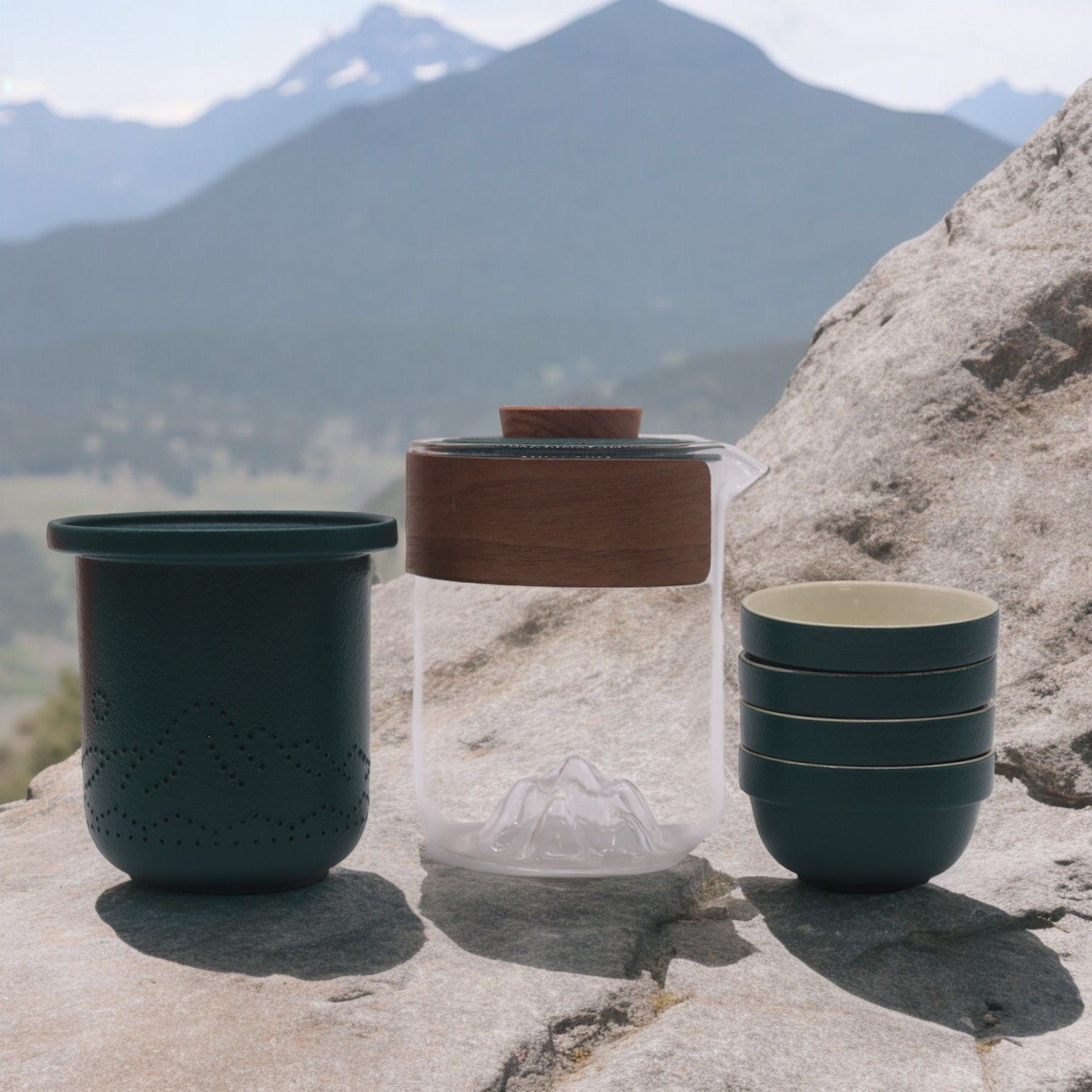 Travel Mountain Teapot Set – Four Friends Travel Pack